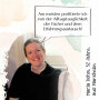 Frau sitzt